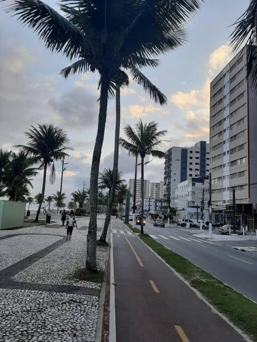 Kitnet A 20 Metros Da Praia Praia Grande  Buitenkant foto